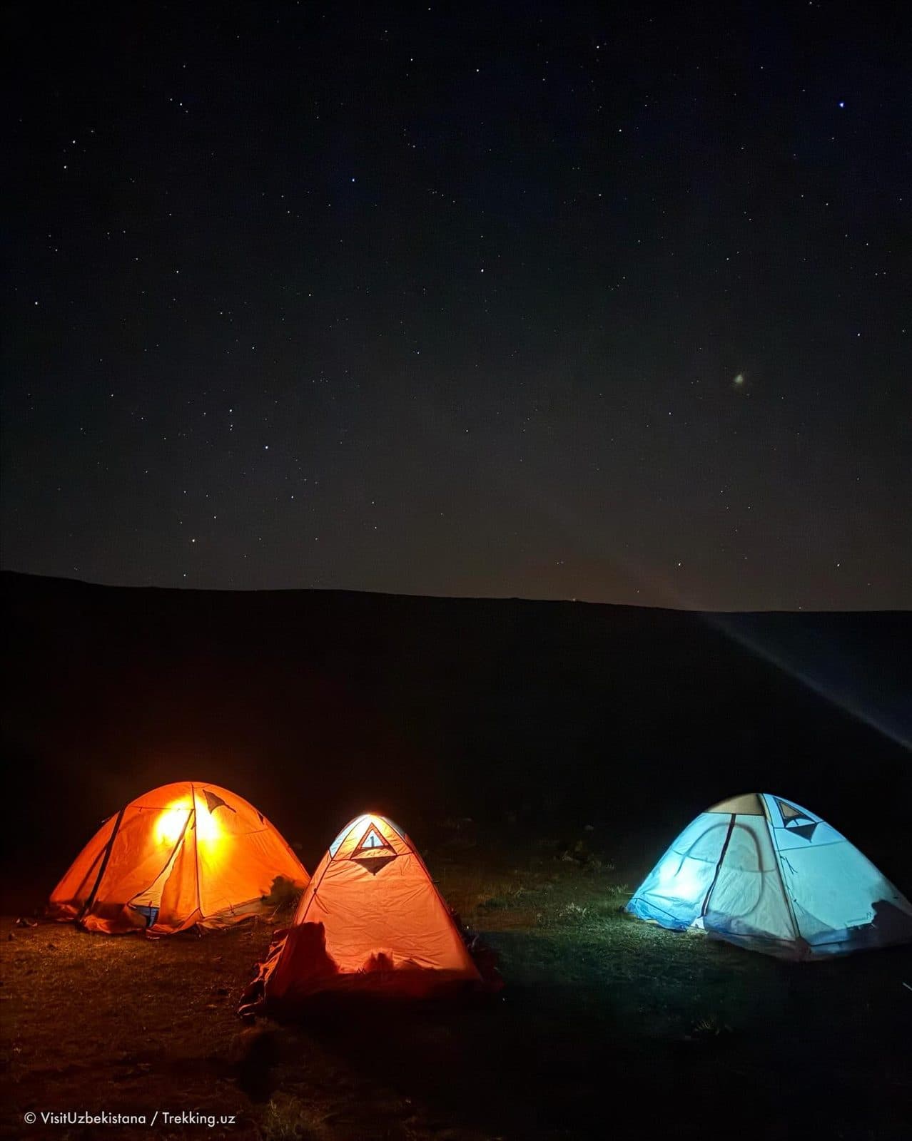 Trekking.uz safaridan lavha