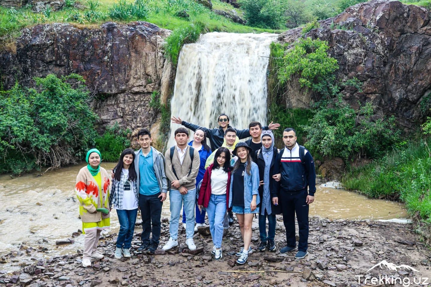 Trekking.uz safaridan lavha